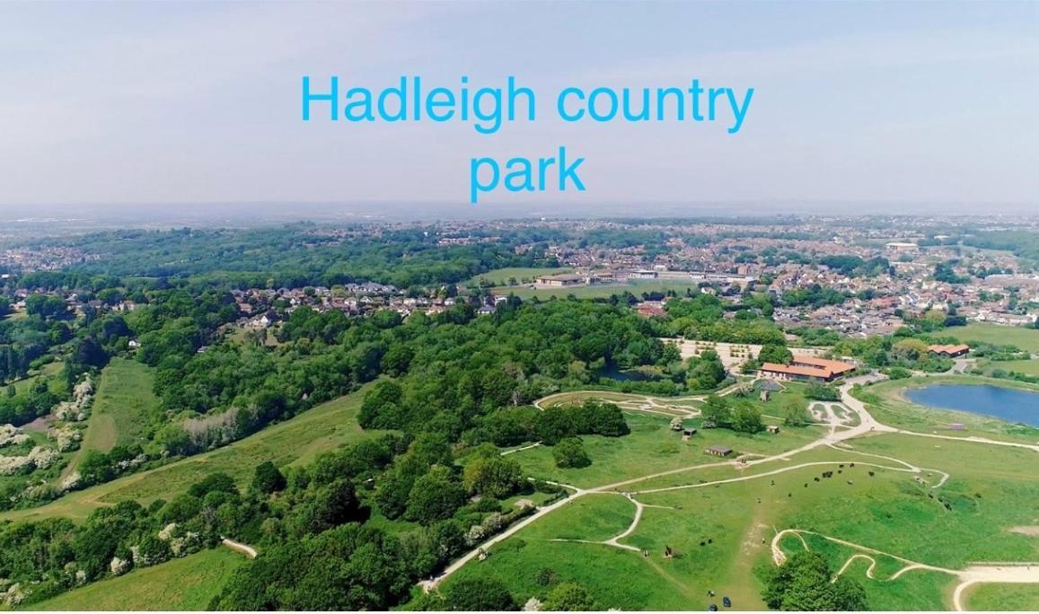 Modern Stylish Studio Flat Near Leigh On Sea. Hadleigh  المظهر الخارجي الصورة