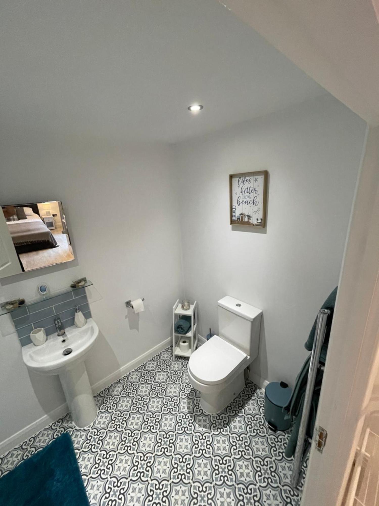 Modern Stylish Studio Flat Near Leigh On Sea. Hadleigh  المظهر الخارجي الصورة